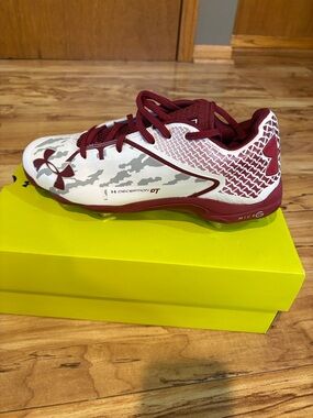 Under Armour Maroon and White Deception DT cleats